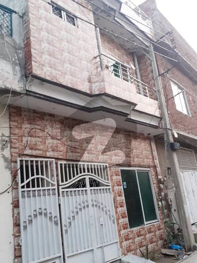 میاں کا لونی لاہور میں 5 کمروں کا 4 مرلہ مکان 95 لاکھ میں برائے فروخت۔