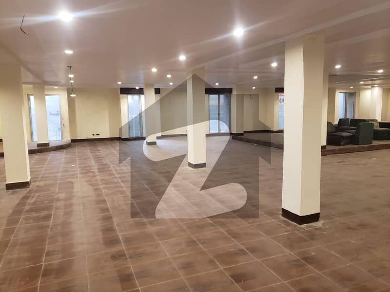 Office Of 4000 Square Feet Is Available For rent In Gulberg