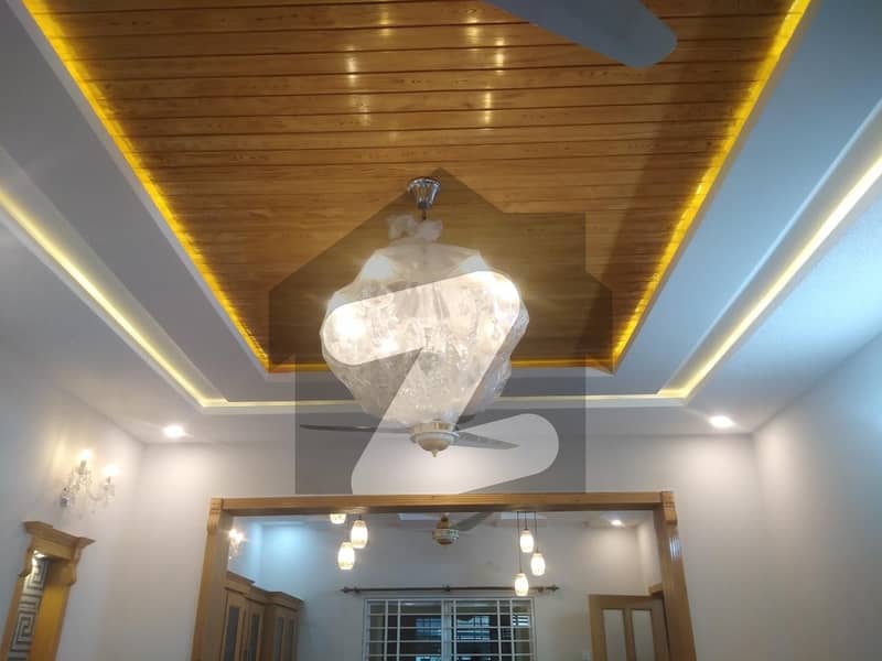 G-13 Islamabad 12 Marla Use House Available For Sale