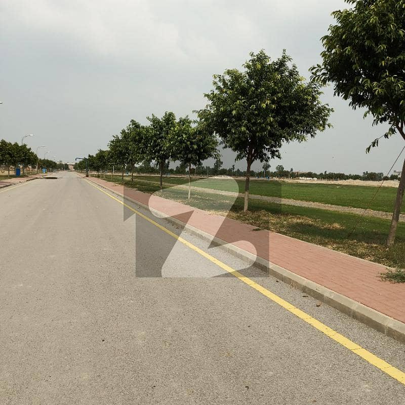 8 Marla Commercial Plot Available For Sale At Enchanting Location In Bahria Orchard Phase 4 Block G1.