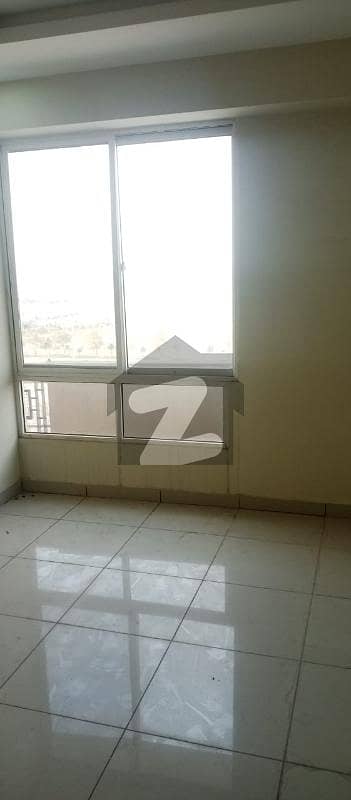 Ideally Located One Bed Apartment In Business Square Gulberg Green