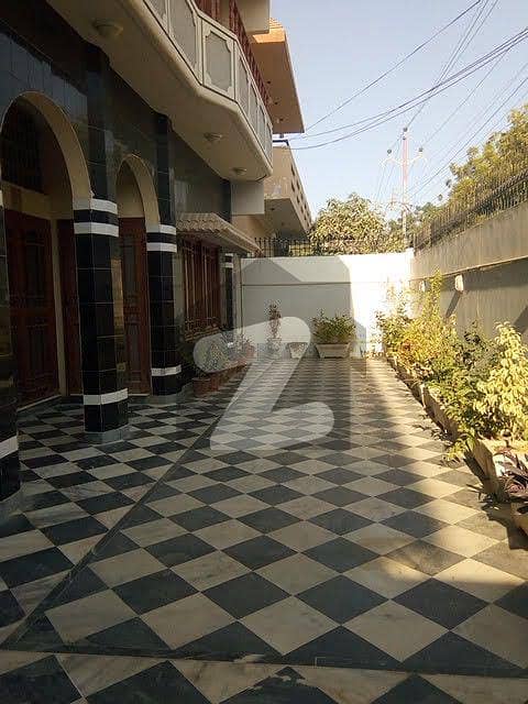 گلستانِِ جوہر ۔ بلاک 14 گلستانِ جوہر کراچی میں 3 کمروں کا 16 مرلہ مکان 6 کروڑ میں برائے فروخت۔