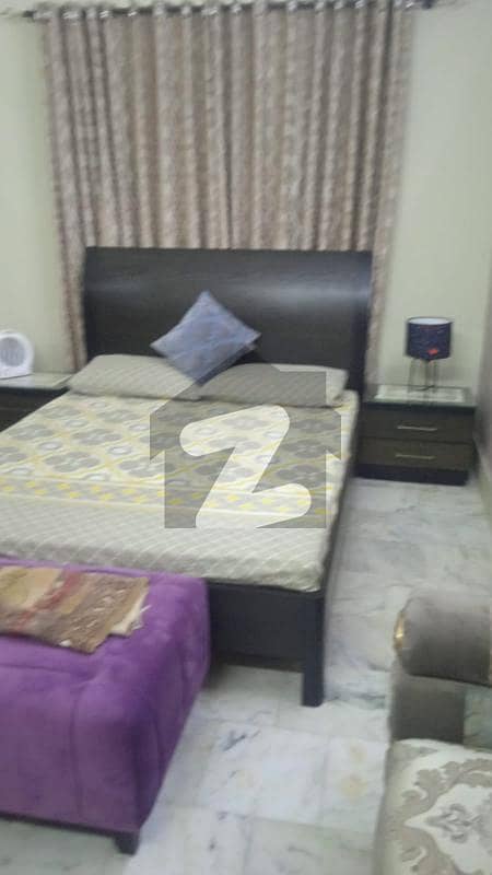 ماڈل ٹاؤن ۔ بلاک جے ماڈل ٹاؤن لاہور میں 9 کمروں کا 2 کنال مکان 13.5 کروڑ میں برائے فروخت۔