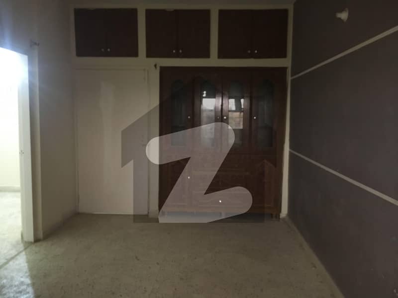 3rd Floor Flat Pearl Apartment Available Available For Rent In 11c1 North Karachi