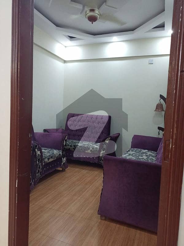 میٹروول کالونی - بلاک 2/3 میٹروول کالونی کراچی میں 4 کمروں کا 7 مرلہ فلیٹ 1.39 کروڑ میں برائے فروخت۔