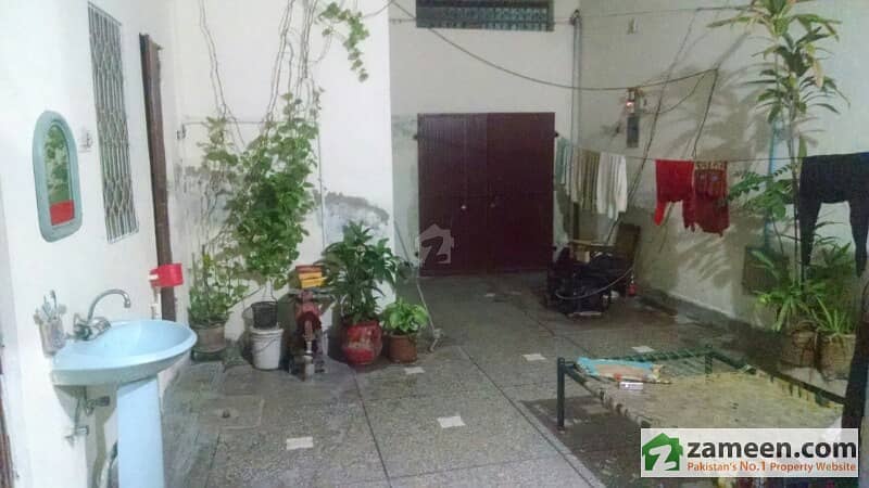 5 Marla Beautiful House For Sale At Irum Colony