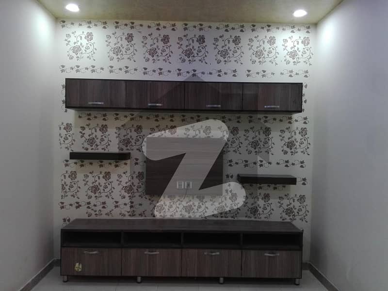 نیسپاک سکیم فیز 3 ڈیفینس روڈ لاہور میں 3 کمروں کا 1 کنال زیریں پورشن 65 ہزار میں کرایہ پر دستیاب ہے۔