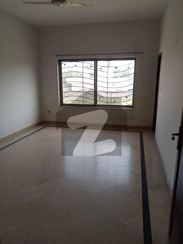 Ideal Second Floor Upper Portion For Rent In F-17