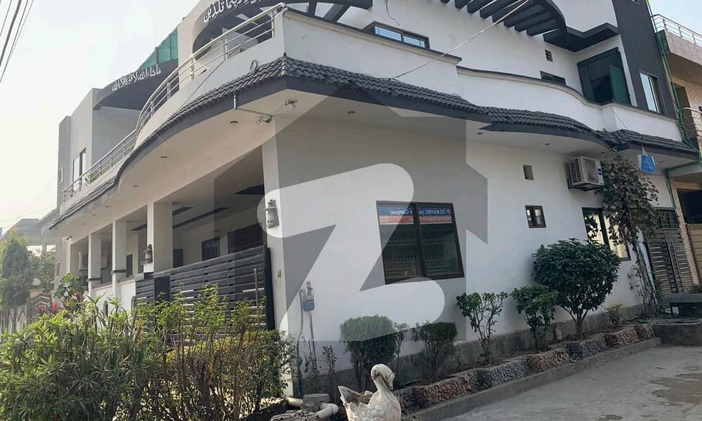 A Well Designed Corner House Is Up For sale In An Ideal Location In Rizwan Garden Scheme