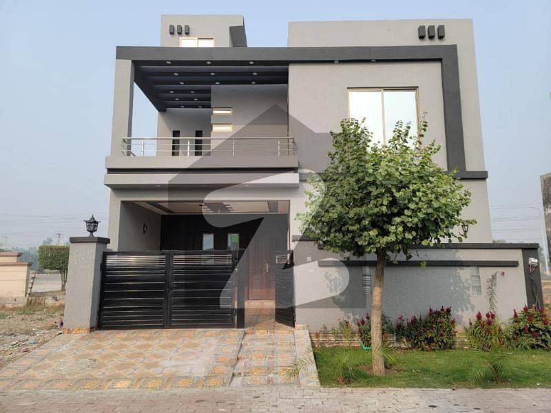 6 Marla House Available For Sale In Dream Gardens Phase 1 Block B Lahore .