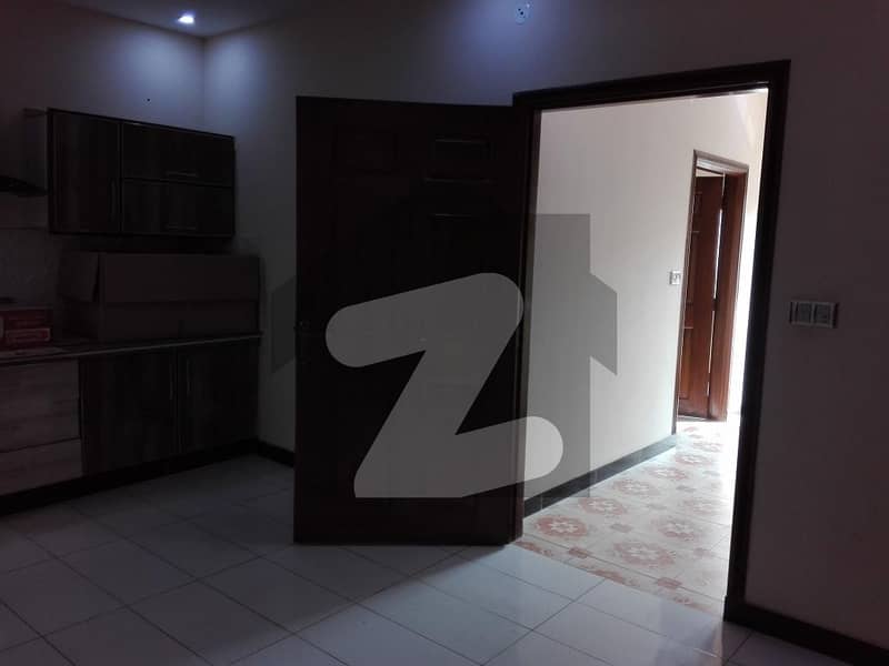 ویسٹ وُوڈ ہاؤسنگ سوسائٹی لاہور میں 3 کمروں کا 7 مرلہ مکان 2.1 کروڑ میں برائے فروخت۔