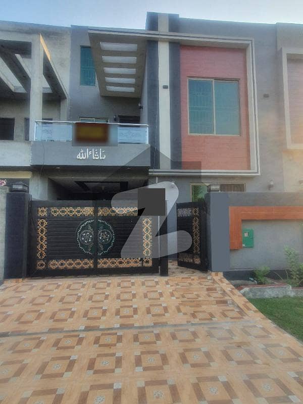5 Marla Beautiful House For Sale Bahria Orchard Lahore, Beautiful Location