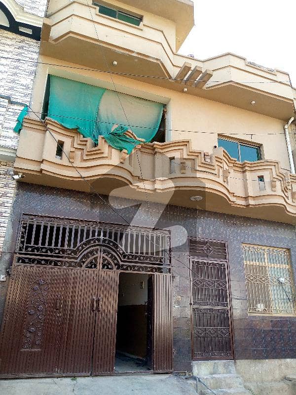 اعوان ٹاؤن راولپنڈی میں 4 کمروں کا 4 مرلہ مکان 98 لاکھ میں برائے فروخت۔