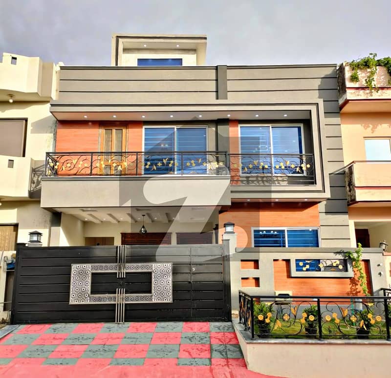 7 Marla House For sale in G-13 Islamabad