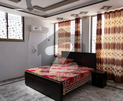 Avail Yourself A Great 400 Square Feet Flat In Canal Garden