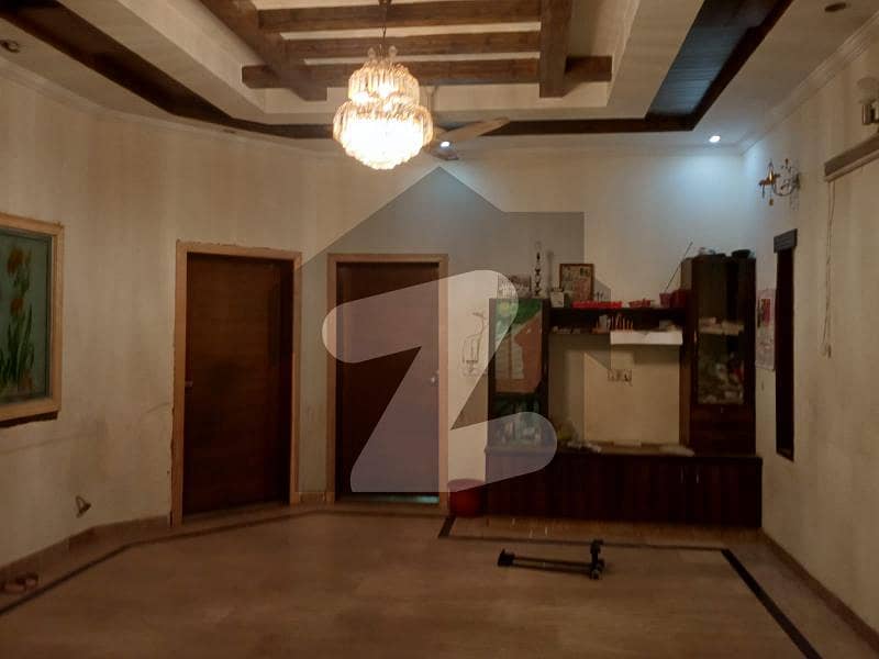 10 Marla Lower Portion Is Available For Rent In Wapda Town Phase 1 - Block E2