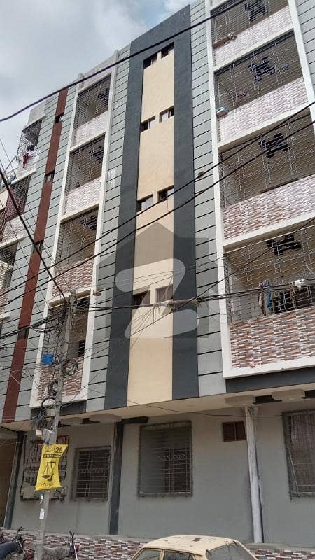 3rd Floor Portion 2 Bed Dd At Nazimabad