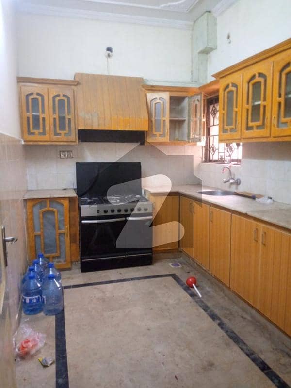 30x60 Double Storey 70 Ft Road Used House Available For Sale In G14 Islamabad