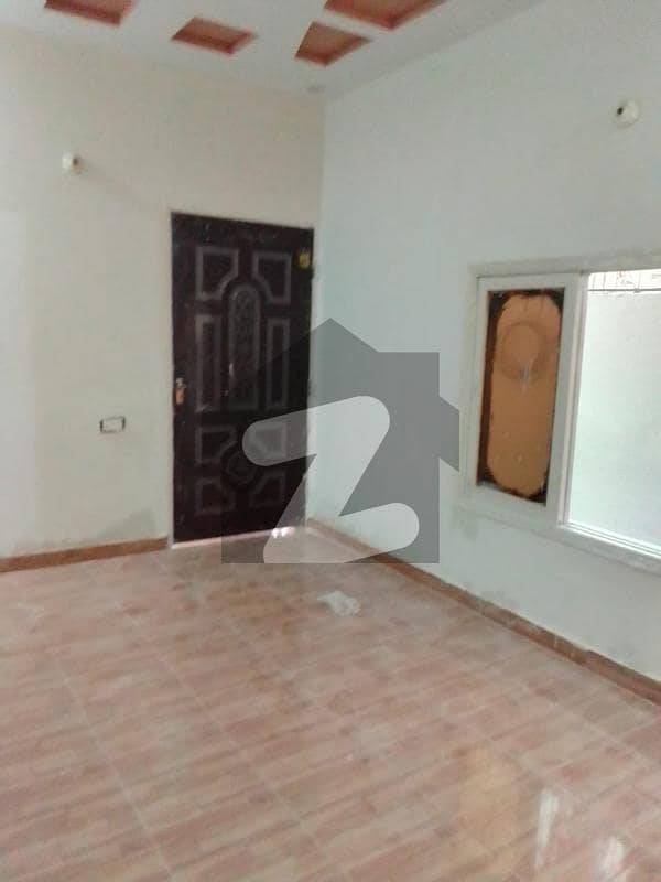 House Of 720 Square Feet In North Karachi - Sector 2 For Rent