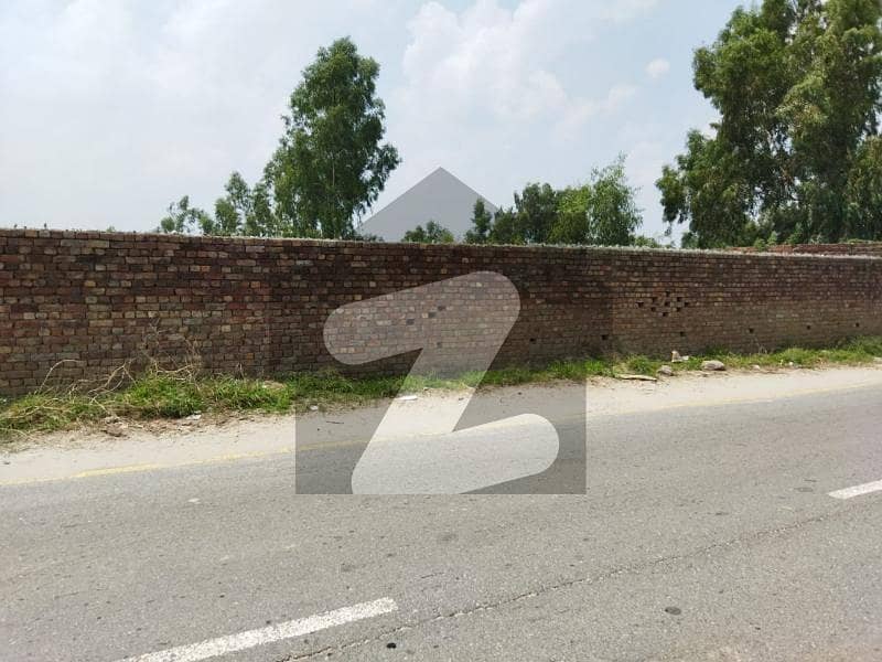 16 Kanal Industrial Land For Sale.