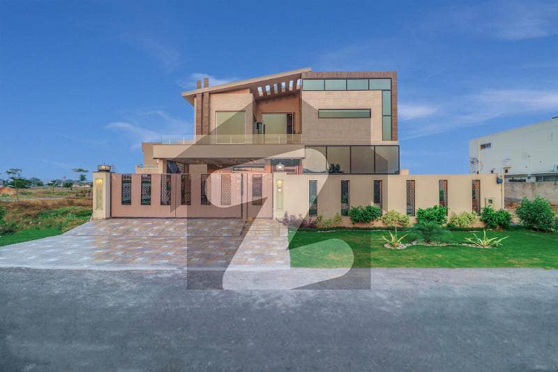 Modern Design One Kanal Magnificent Bungalow At Hot Location Near Cakes