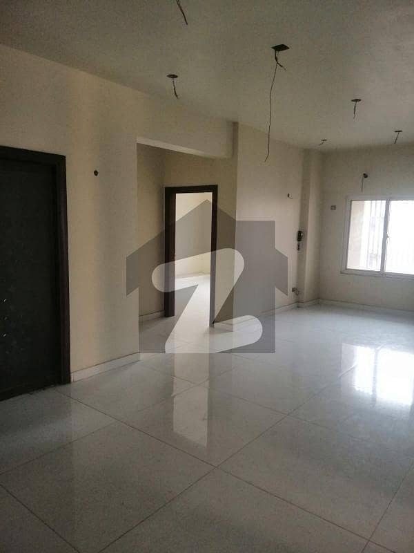 خالد بِن ولید روڈ کراچی میں 4 کمروں کا 9 مرلہ فلیٹ 4.8 کروڑ میں برائے فروخت۔