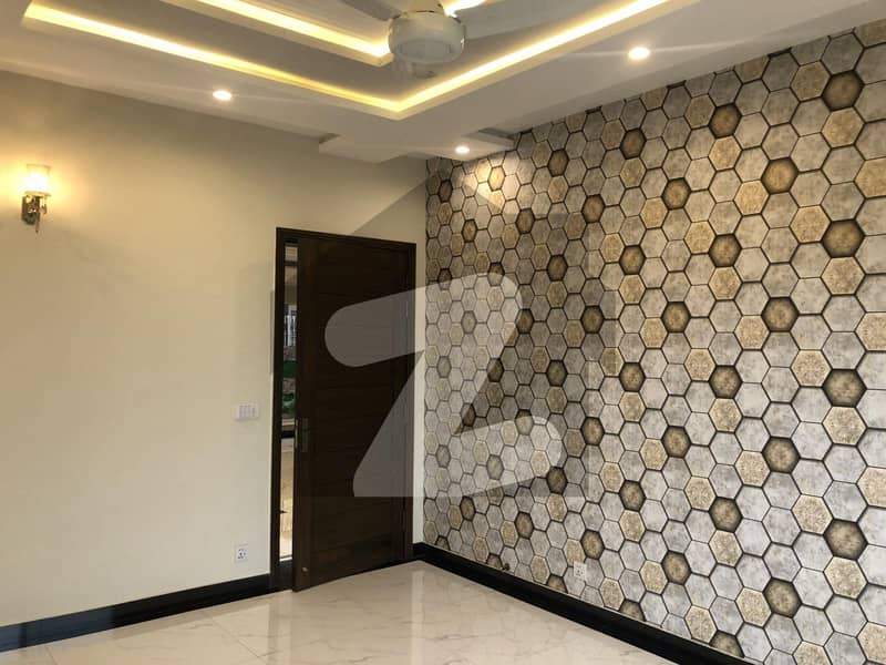 Get A 1 Kanal Upper Portion For rent In DHA Phase 8 - Block S