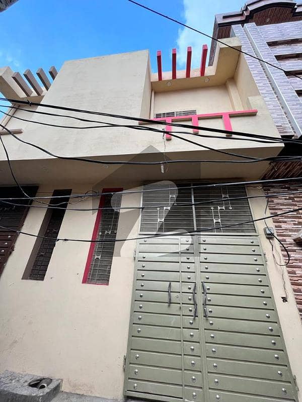 امامیہ کالونی جی ٹی روڈ لاہور میں 2 کمروں کا 3 مرلہ مکان 35 لاکھ میں برائے فروخت۔