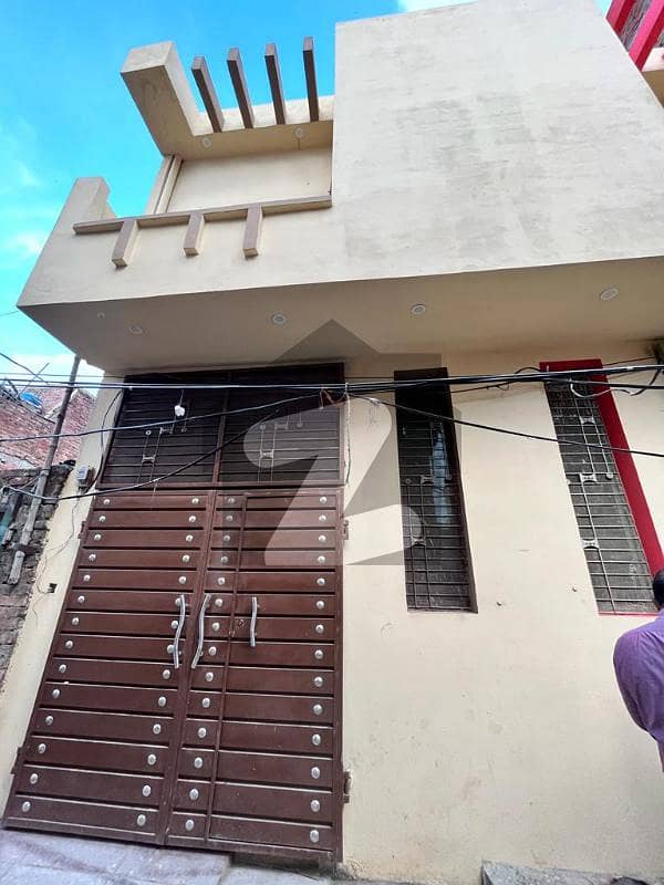 A Perfect House Awaits You In Imamia Colony Lahore