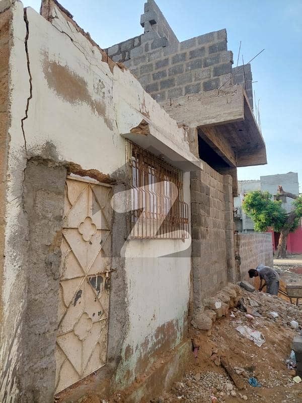 لانڈھی کراچی میں 2 کمروں کا 2 مرلہ مکان 27 لاکھ میں برائے فروخت۔