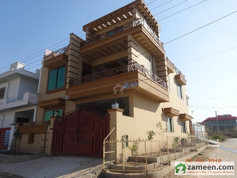 6 Marla Beautiful Corner House For Sale