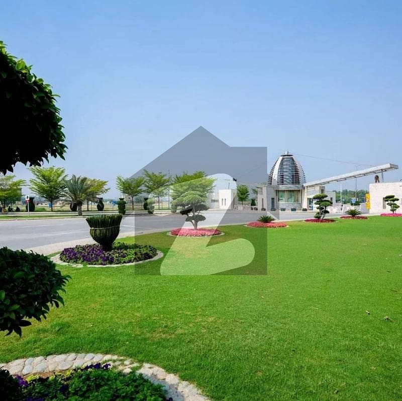 17 Marla Plot For Sale In Central Block Bahria Orchard