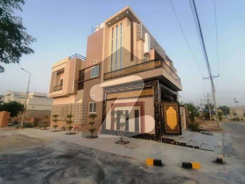 House For Grabs In 5.7 Marla Khayaban-e-Manzoor
