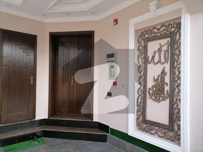 5 Marla House For sale In Beautiful DHA 11 Rahbar Phase 2 - Block J