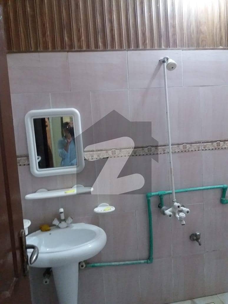 بھوتھ سیالکوٹ میں 3 کمروں کا 5 مرلہ مکان 45 لاکھ میں برائے فروخت۔