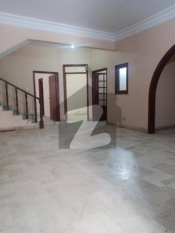 House Is Available For Sale In Gulshan-E-Iqbal