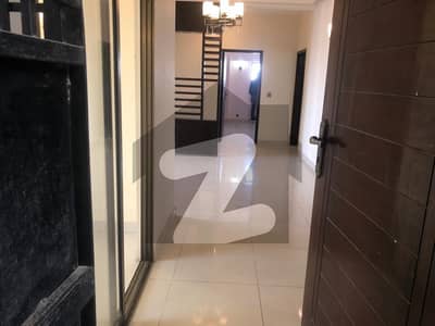 Prime Location 1650 Square Feet Flat For sale In Beautiful Yaseenabad