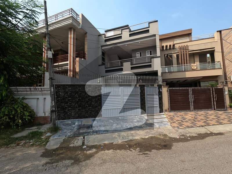 Gorgeous 8 Marla House For sale Available In Johar Town Phase 1 - Block F