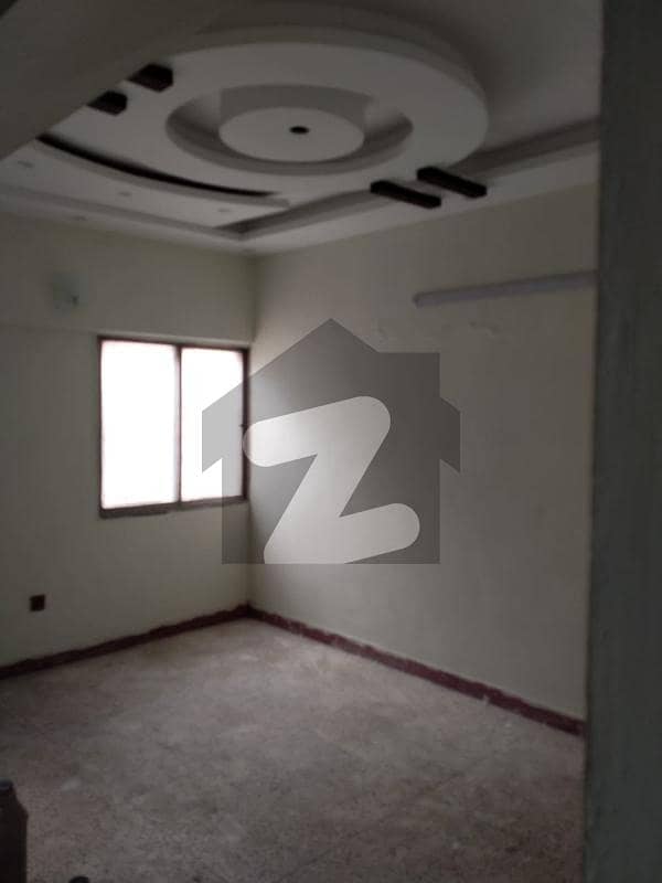 ناگن چورنگی نارتھ ناظم آباد کراچی میں 2 کمروں کا 4 مرلہ فلیٹ 45 لاکھ میں برائے فروخت۔