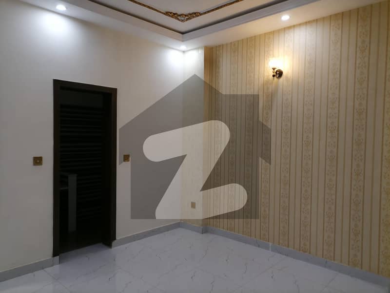 Good 5 Marla House For sale In DHA 11 Rahbar