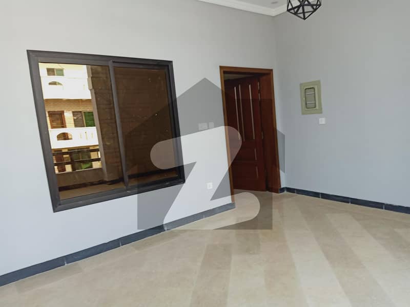 House Spread Over 1 Kanal In G-15 Available House Spread Over 1 Kanal In G-15 Available
