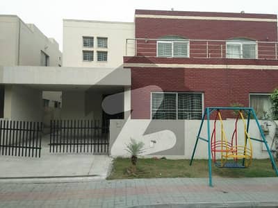 8 Marla Safari Very Good Condition And Location Sector B Bahria Town Lahore
