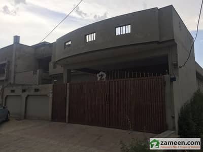 10 Marla Single Portion House With 6 Rooms For Rent