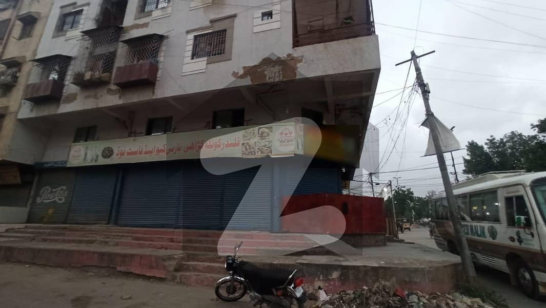 Premium Prime Location 900 Square Feet Shop Is Available For sale In Karachi