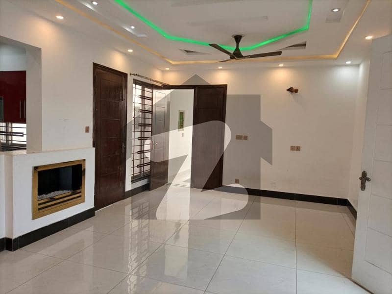 1 Kanal Upper Portion For Rent In Dha Phase 6 Block N