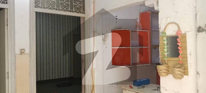علامہ اقبال ٹاؤن ۔ نظام بلاک علامہ اقبال ٹاؤن لاہور میں 4 کمروں کا 5 مرلہ مکان 65 ہزار میں کرایہ پر دستیاب ہے۔