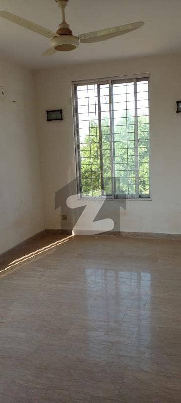 5 Marla 2 Bed Apartment Available In Superior Services Near Bahria Town Lahore