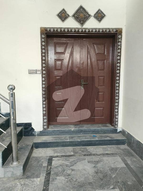 آئی بی ایل ہاؤسنگ سکیم لاہور میں 2 کمروں کا 6 مرلہ مکان 72 لاکھ میں برائے فروخت۔