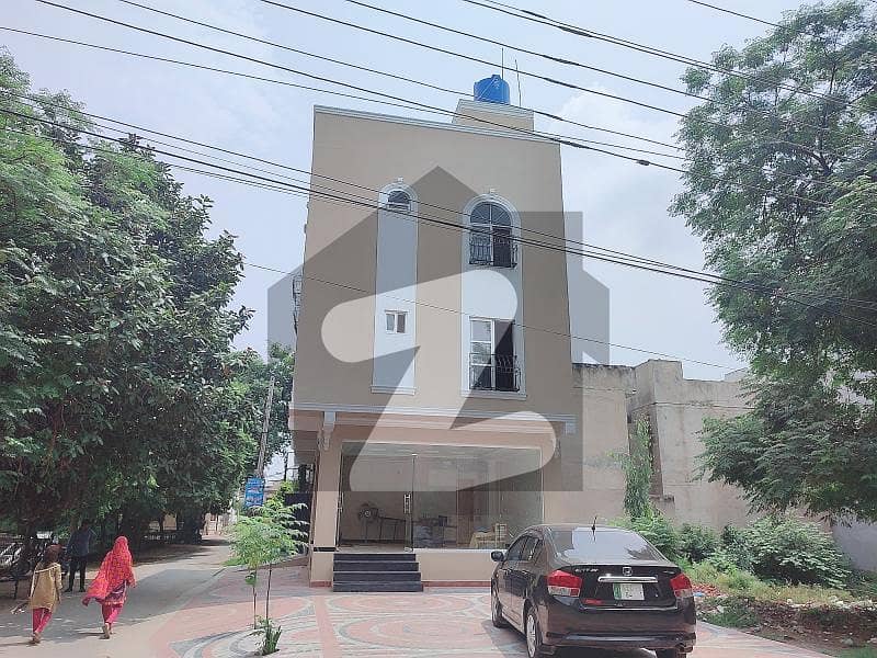 Corner And Facing Park Commercial Building For Sale In Johar Town