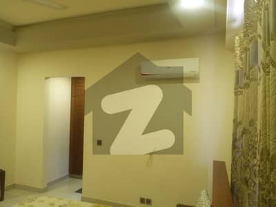 E-11 Islamabad Beautiful Luxury 3 Bed Flat For Rent,